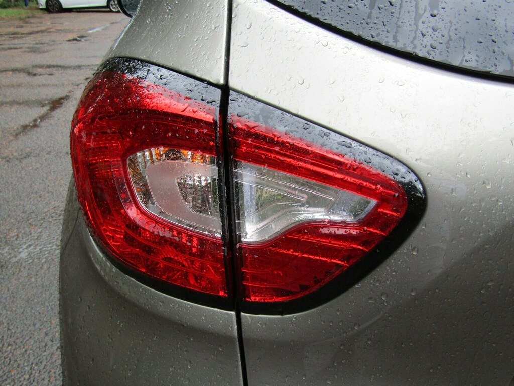Renault Captur 1.5 Dynamique Nav Dci 90 Bhp Grey #26