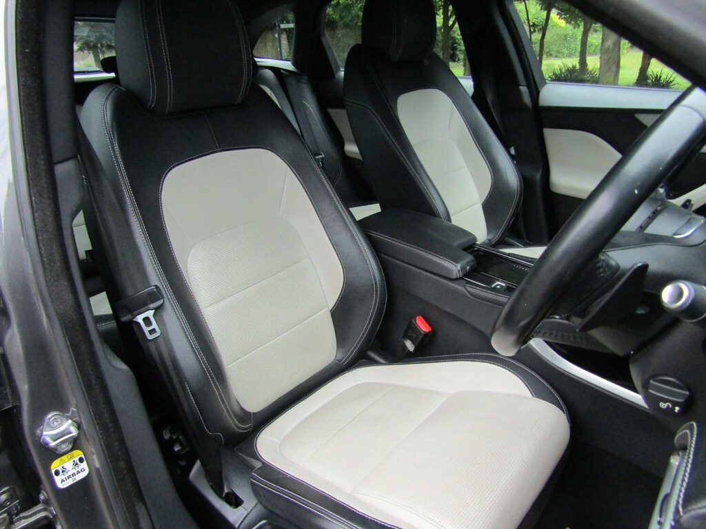 Jaguar F-Pace 2.0D R-sport Awd Grey #6