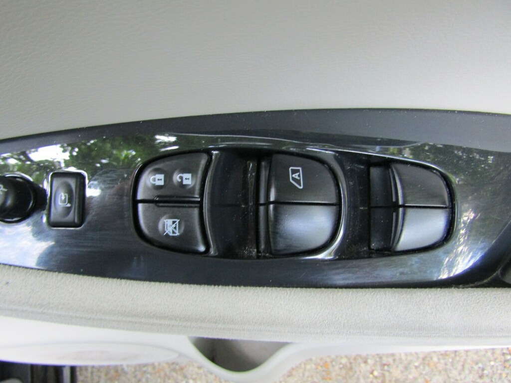 Nissan Leaf Hatchback 5dr Electric Auto Black #20