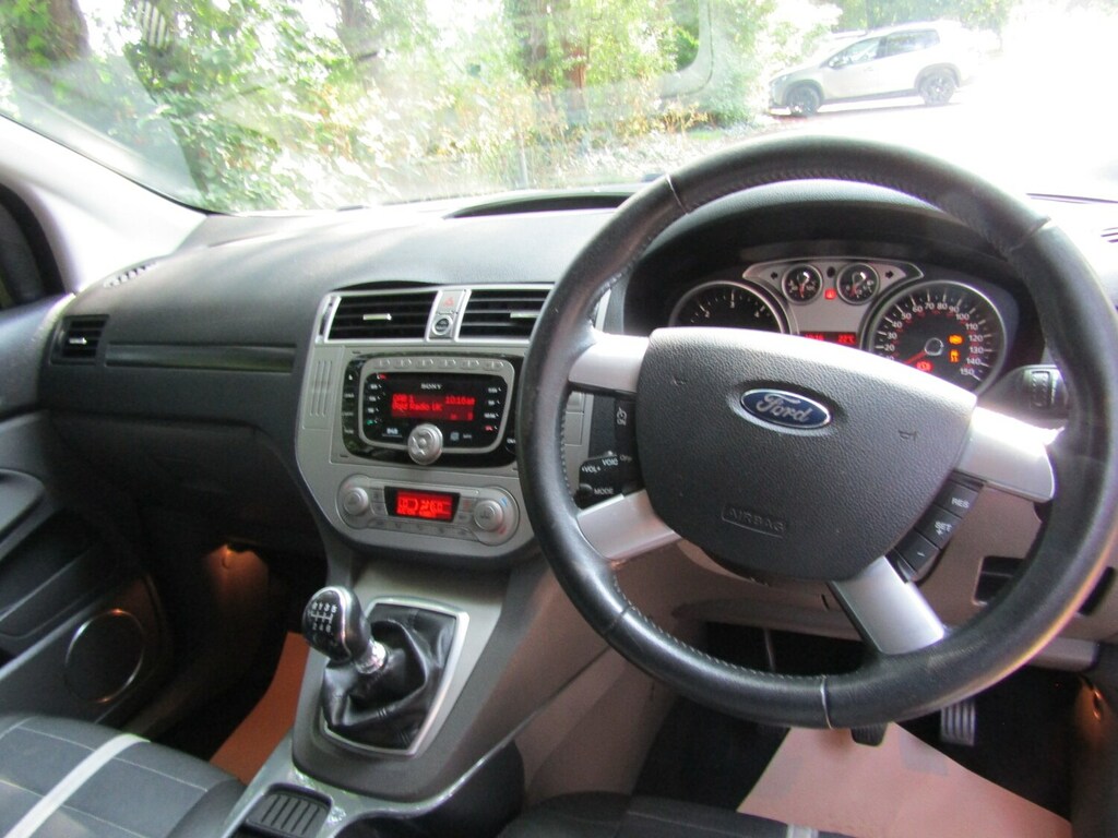 Ford Kuga 2.0 Tdci 140 Zetec 2Wd Black #4