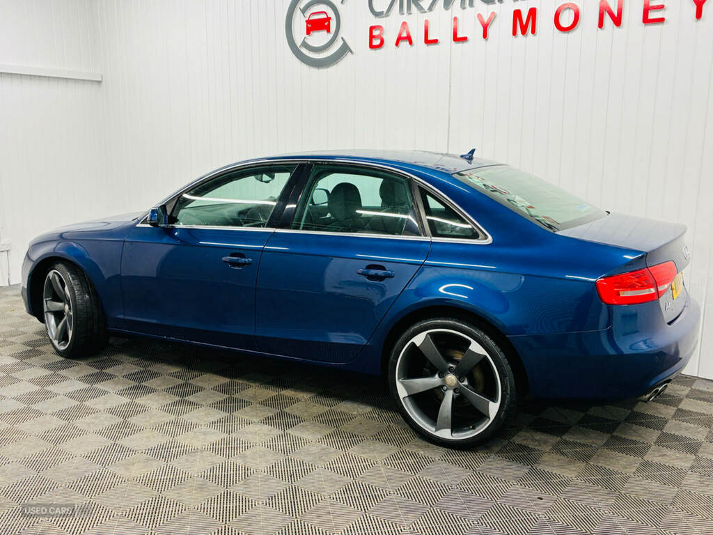 Audi A4 Tdi S Line Startstop 4-Door Black #3