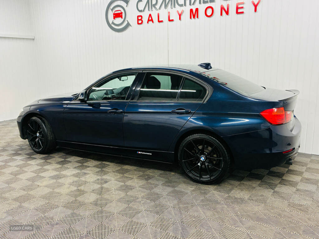 BMW 3 Series 318D Sport RJ63SWN Blue #4
