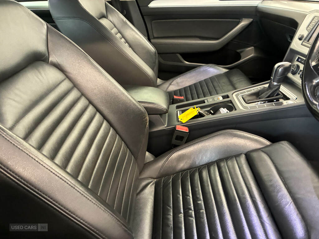 Volkswagen Passat 2.0 Tdi Se Business Dsg Grey #2