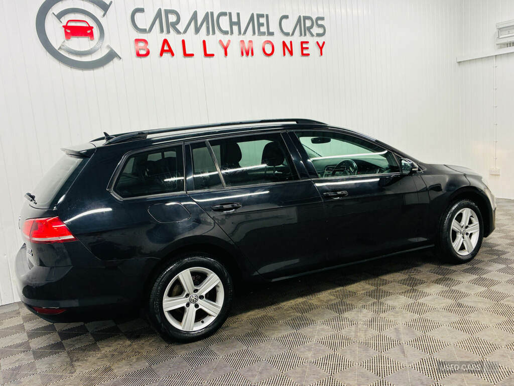 Volkswagen Golf 1.6 Tdi 110 Match Edition FGZ8126 Black #3