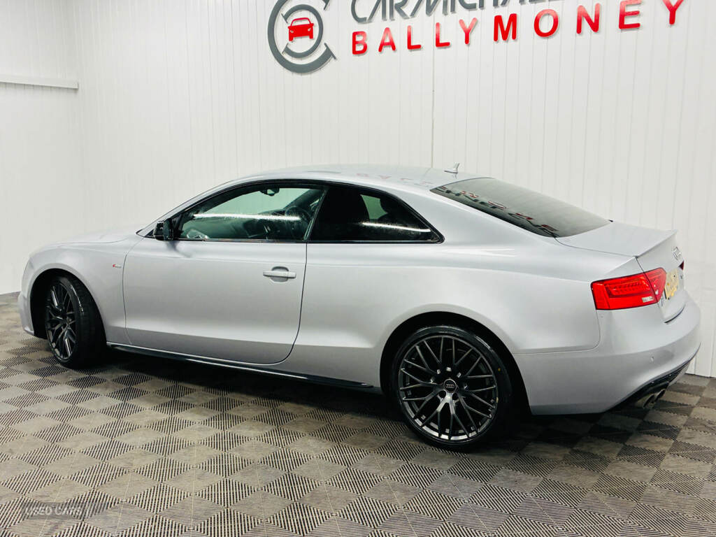 Audi A5 2.0 Tdi 190 Black Edition Plus Silver #5