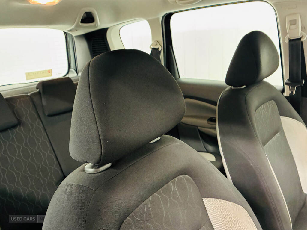 Citroen C3 Picasso 1.6 Bluehdi Vtr Grey #2