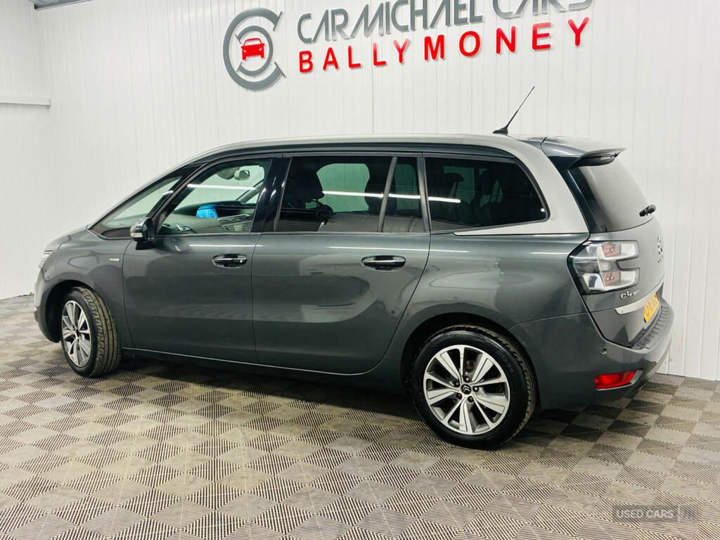 Citroen Grand C4 Picasso 1.6 Bluehdi Exclusive Grey #4
