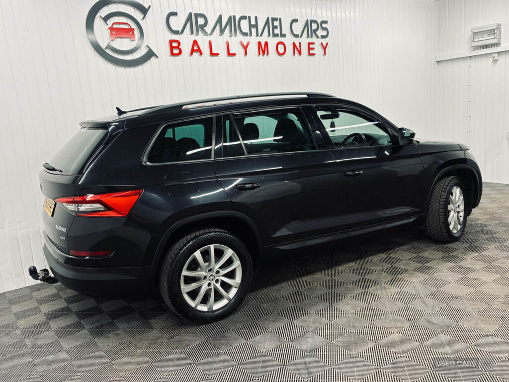Skoda Kodiaq 2.0 Tdi Se 4X4 Black #6