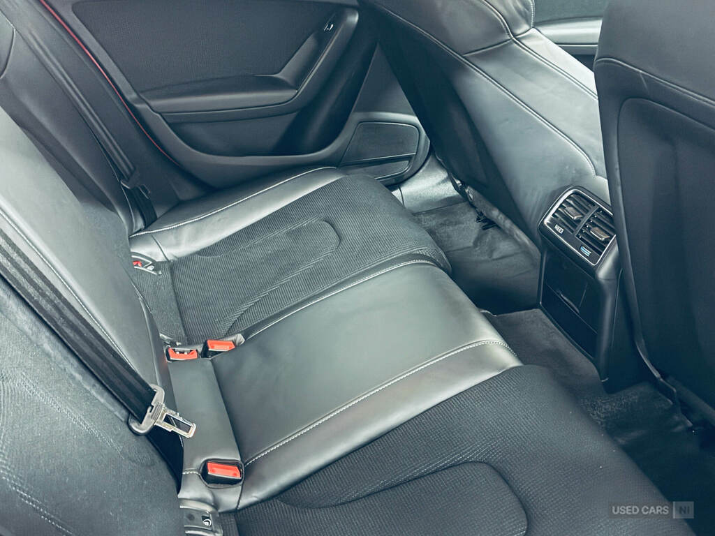 Audi A4 2.0 Tdi Ultra 163 S Line Nav Red #3