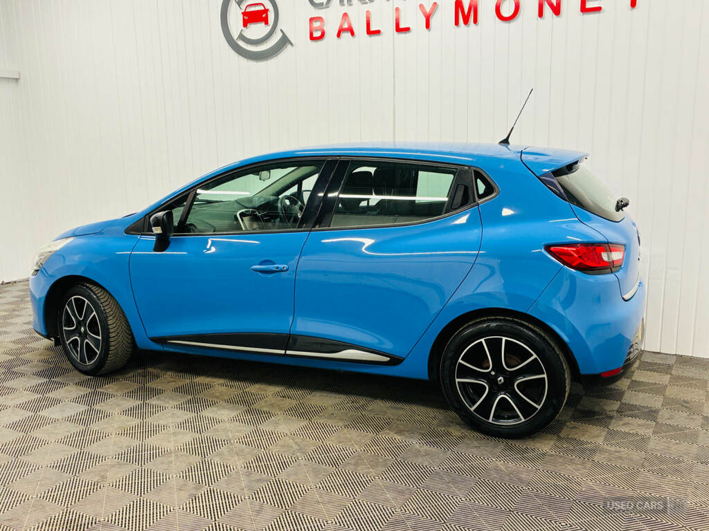 Renault Clio 1.2 16V Dynamique Medianav Blue #4