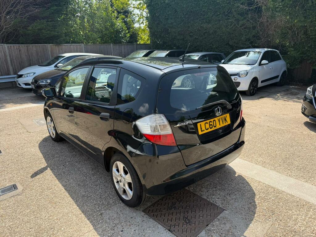 Honda Jazz Se LC60YVK Black #4