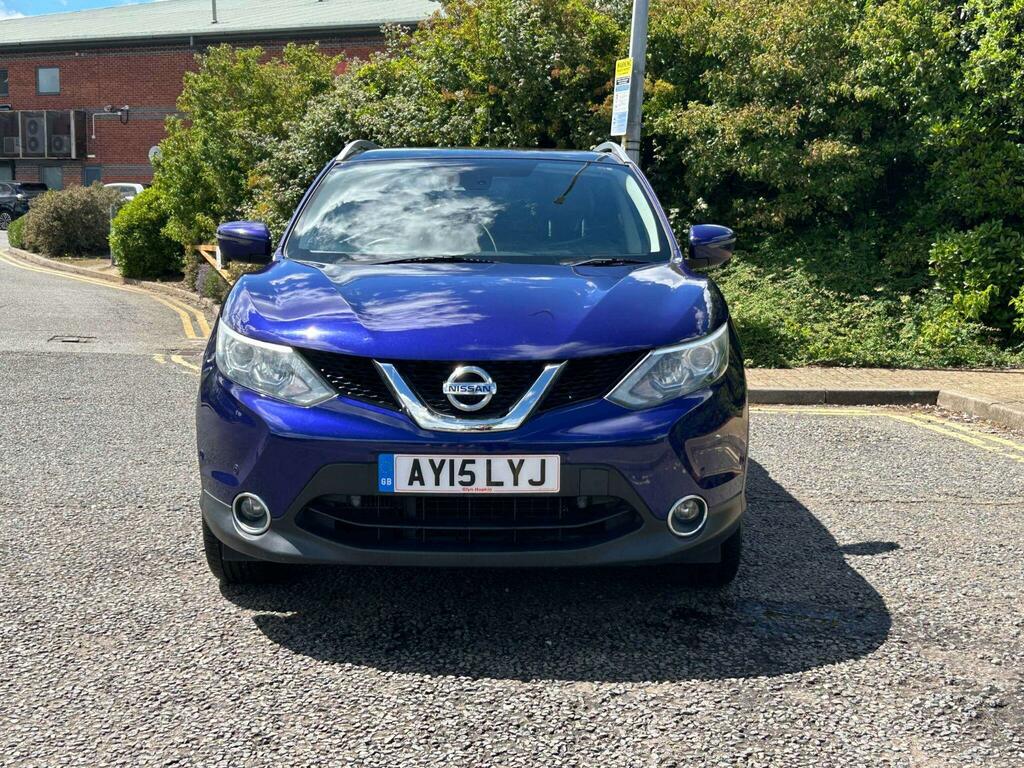 Nissan Qashqai Tekna Blue #2