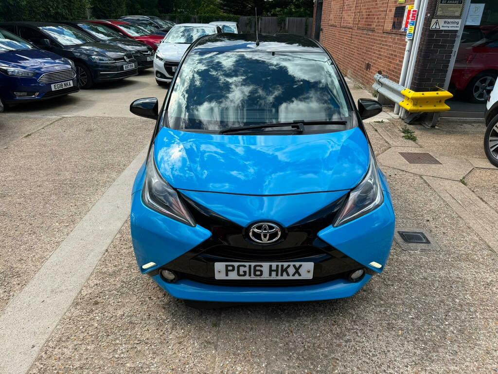 Toyota Aygo 1.0 Vvt-i X-cite Euro 6 PG16HKX Blue #2