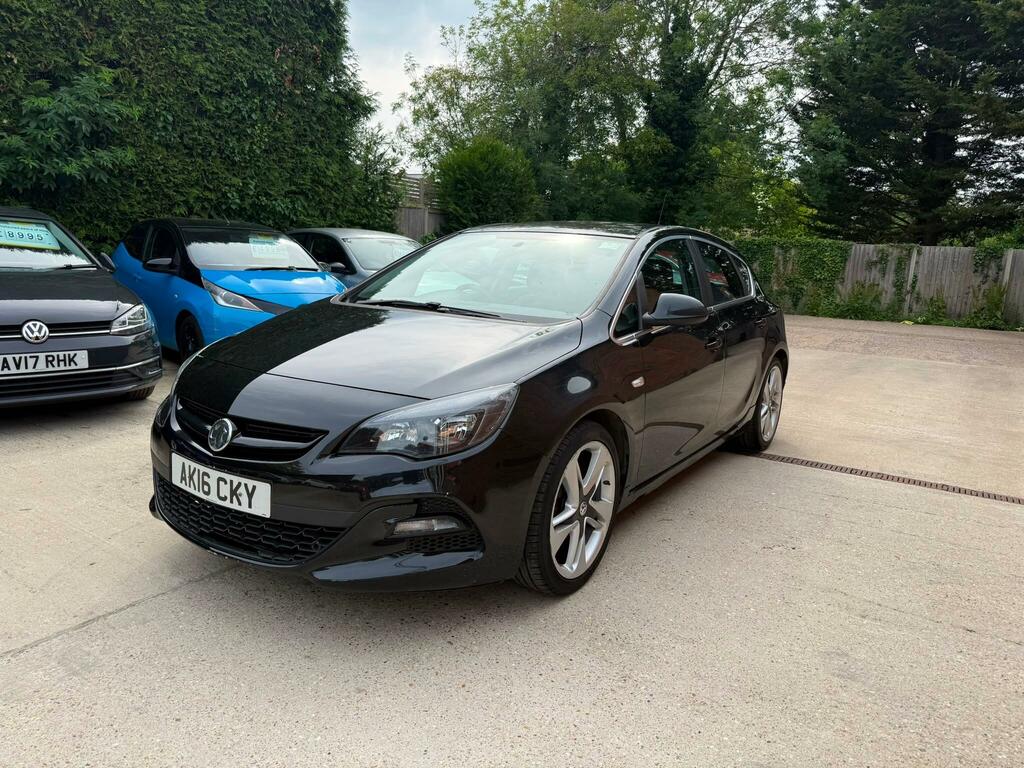 Vauxhall Astra Limited Edition Black #3