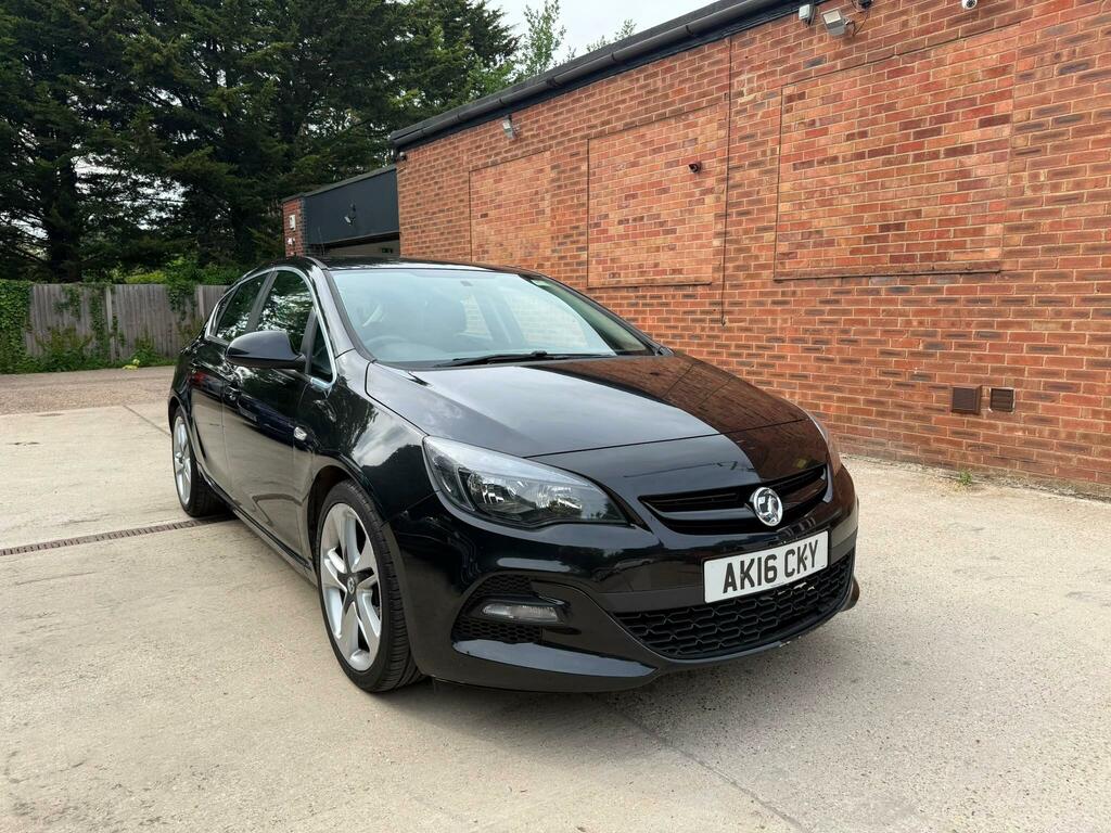 Vauxhall Astra Limited Edition Black