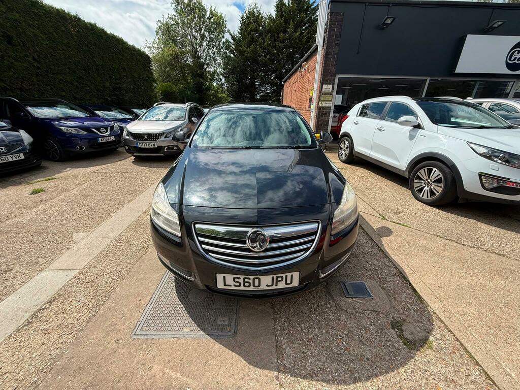 Vauxhall Insignia Exclusiv Black #2