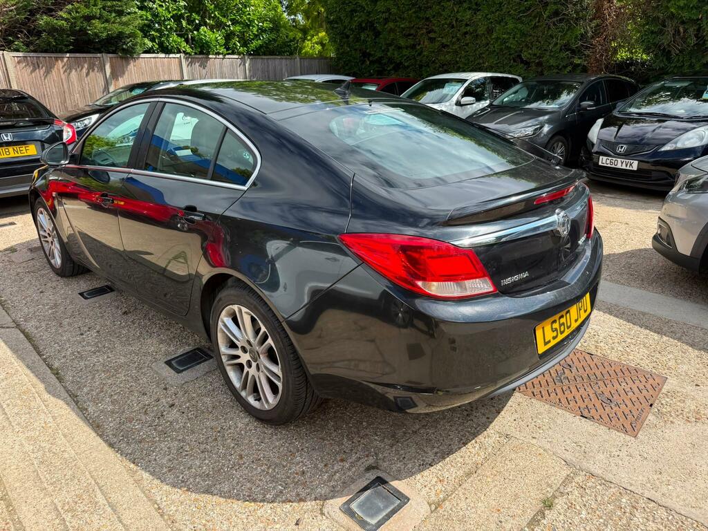 Vauxhall Insignia Exclusiv Black #4