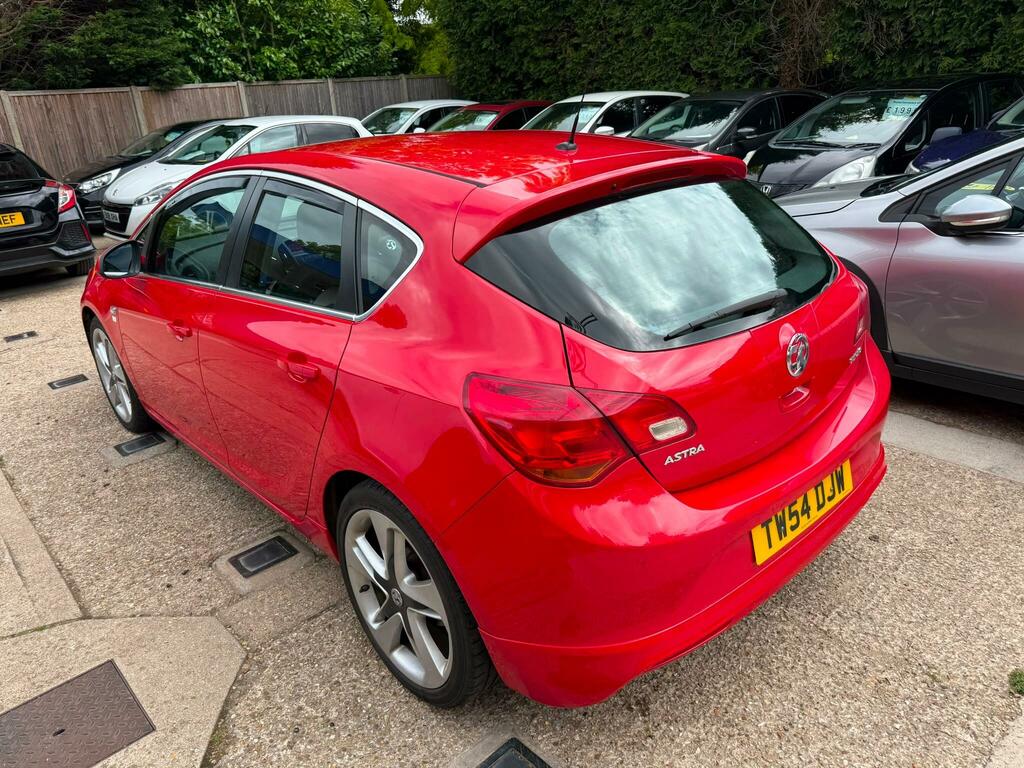 Vauxhall Astra Limited Edition Red #4