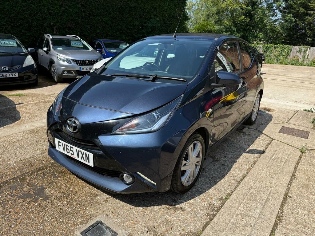 Toyota Aygo X X-pression Blue #3