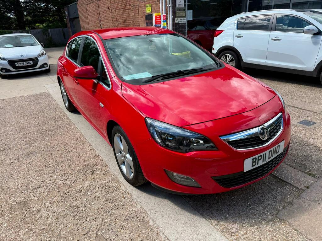 Vauxhall Astra Sri Red #6