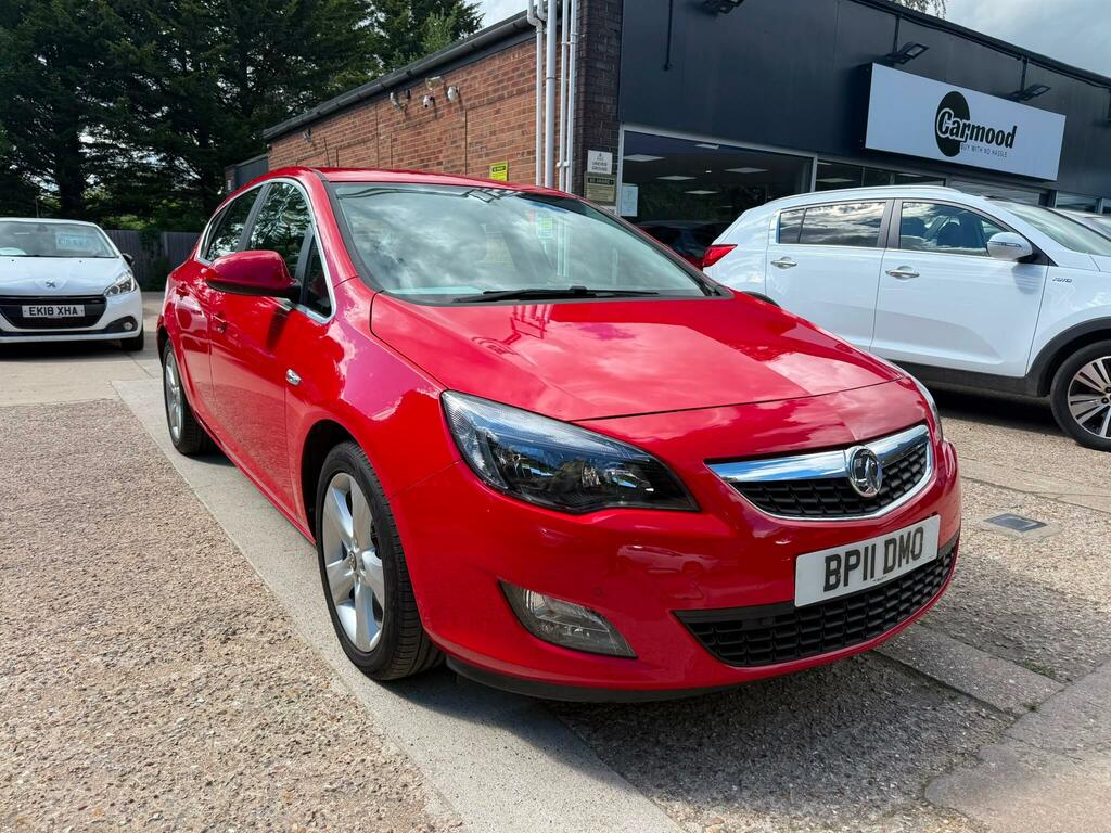 Vauxhall Astra Sri Red #5
