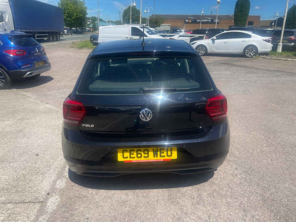 Volkswagen Polo Se Tsi Dsg Black #3