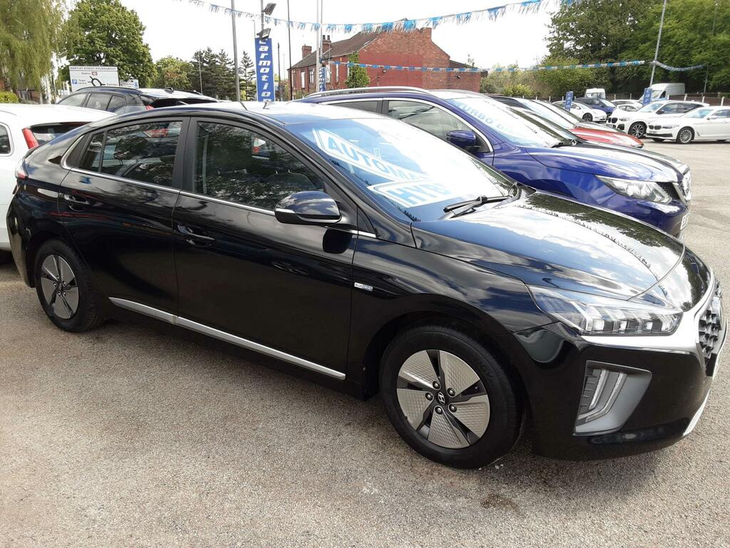 Hyundai Ioniq 1.6 Ioniq Premium Fhev BG21FXD Black #4