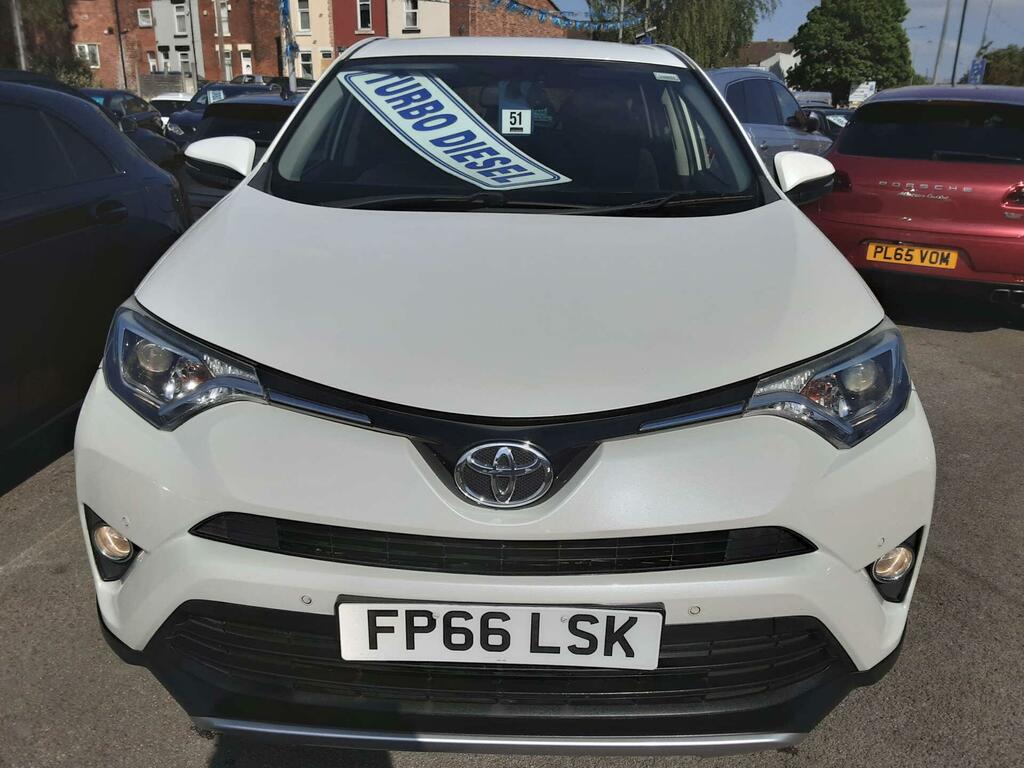 Toyota Rav 4 2.0 Rav4 Business Edition D-4d 4X2 FP66LSK White #2
