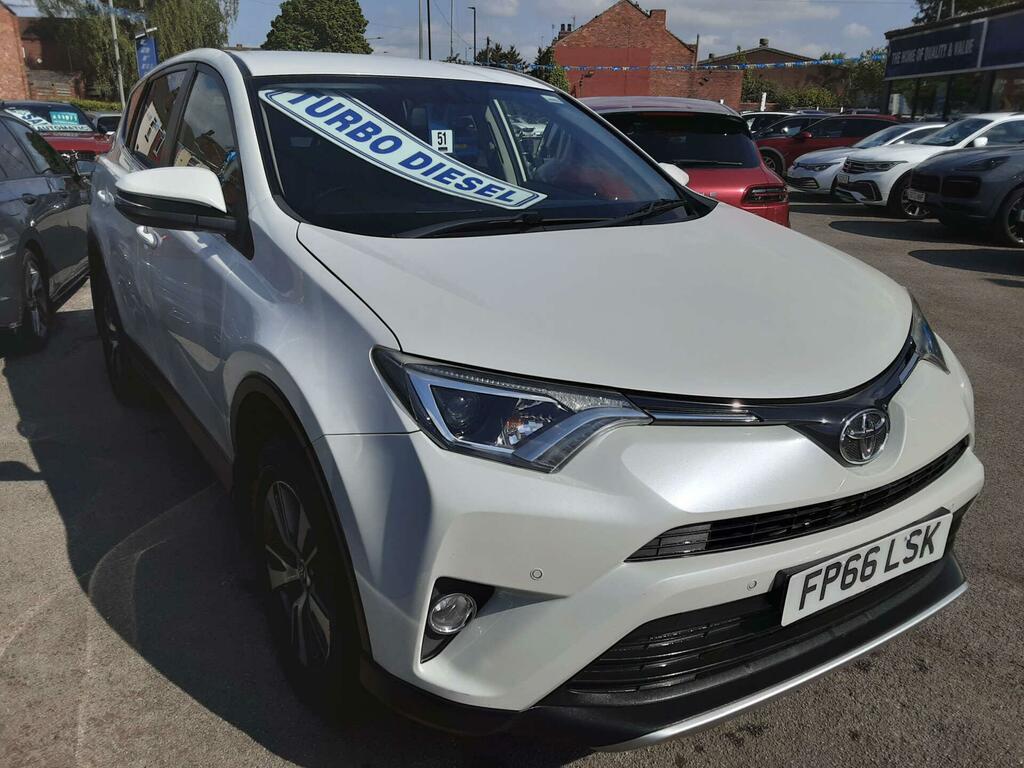Toyota Rav 4 2.0 Rav4 Business Edition D-4d 4X2 FP66LSK White #4
