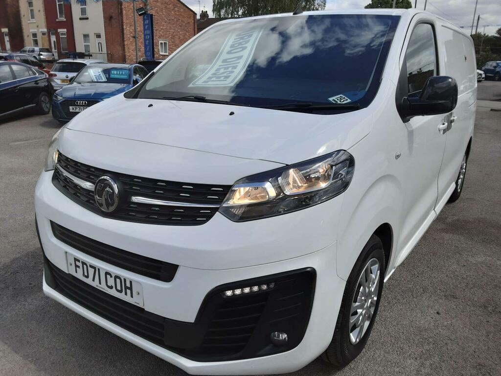 Vauxhall Vivaro 1.5 Vivaro F2700 Sportive Ss FD71COH White #3