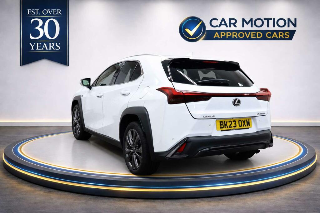 Lexus UX 2.0 Ux 250H F Sport Design 4X2 Cvt BK23OXW White #6