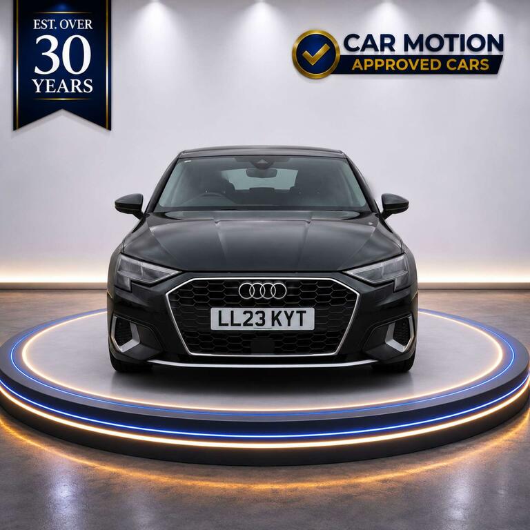 Audi A3 1.4 A3 Sportback 40 Tfsi E Sport LL23KYT Black #2