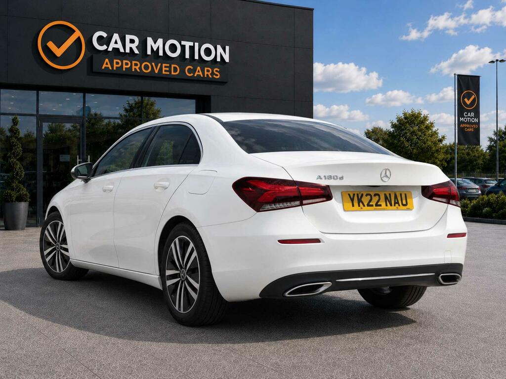 Mercedes-Benz A Class 2.0 A 180 Sport D YK22NAU White #6