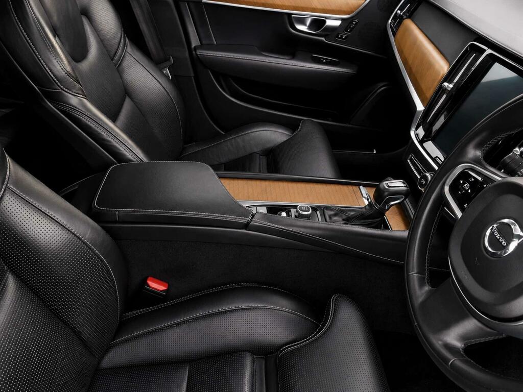 Volvo S90 D4 R-design Pro Black #22