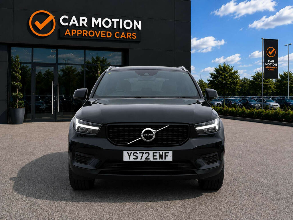 Volvo XC40 1.5 Xc40 Core T4 Recharge Black #2