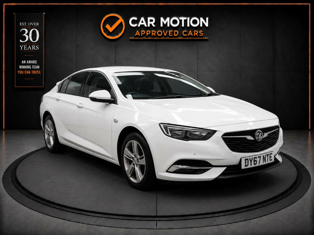 Vauxhall Insignia 1.6 Insignia Tech Line Nav Ecotec Td White