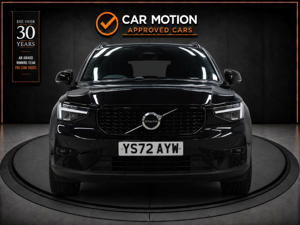 Volvo XC40 1.5 Xc40 Ultimate T5 Recharge Black #2