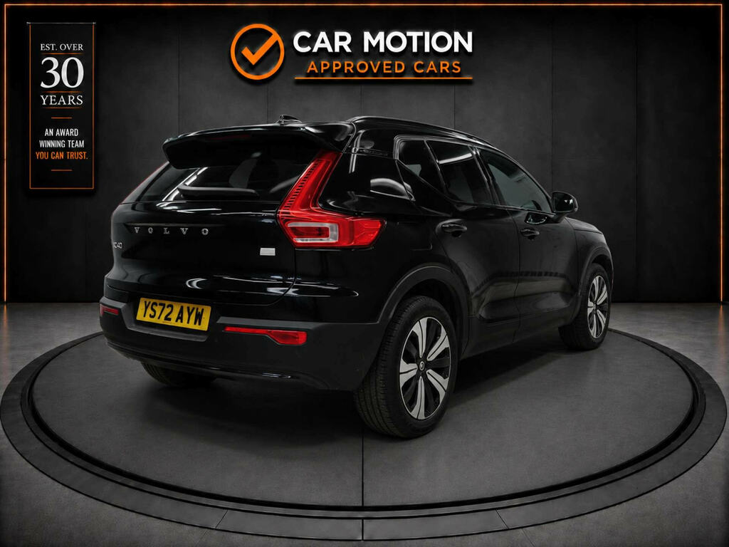 Volvo XC40 1.5 Xc40 Ultimate T5 Recharge Black #4