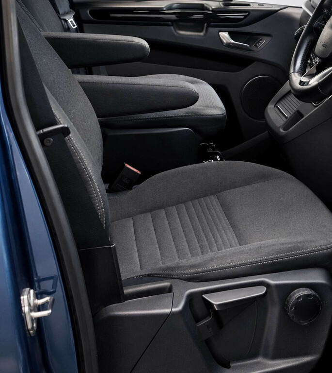 Ford Tourneo Custom 2.0 Ecoblue 130Ps Lr 8 Seater Titanium Grey #25