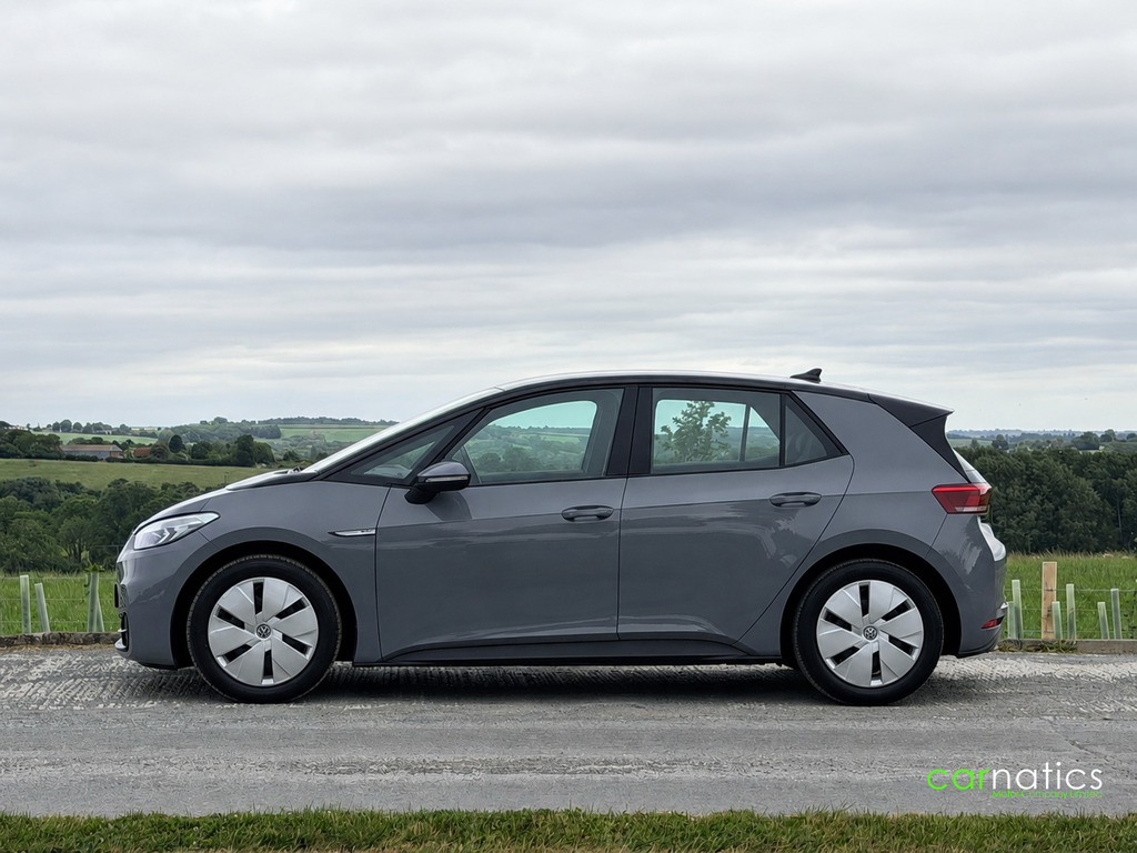 Volkswagen ID.3 Pro 58Kwh Life Hatchback 145 Ps GD72OVW Grey #5