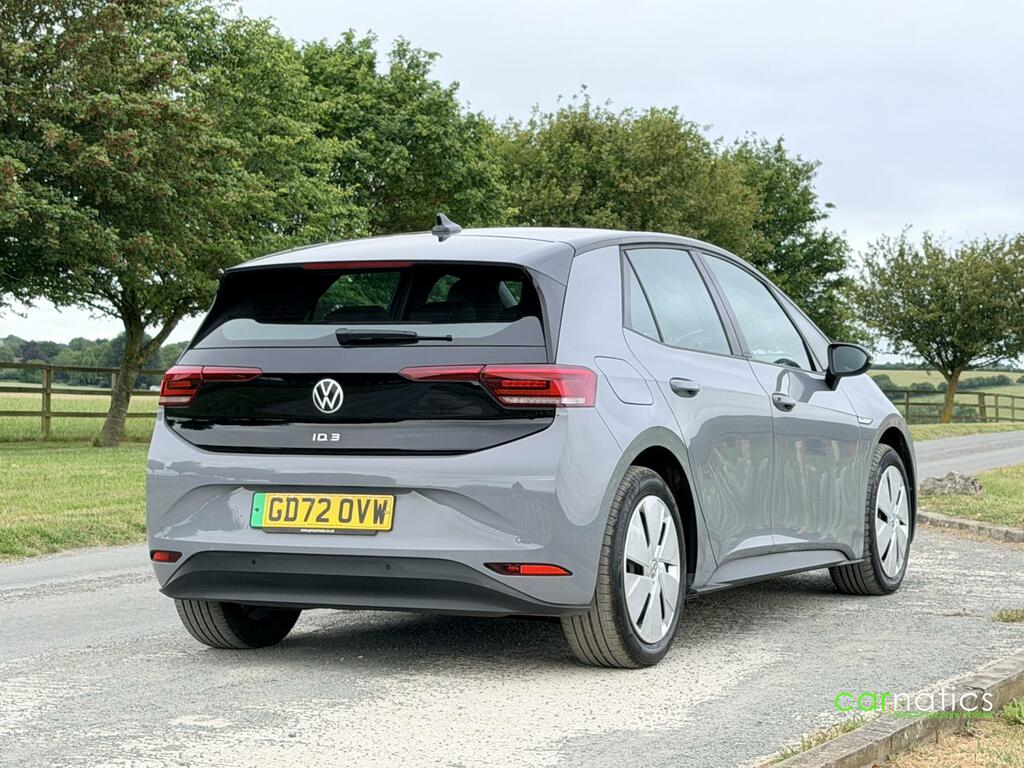 Volkswagen ID.3 Pro 58Kwh Life Hatchback 145 Ps GD72OVW Grey #2