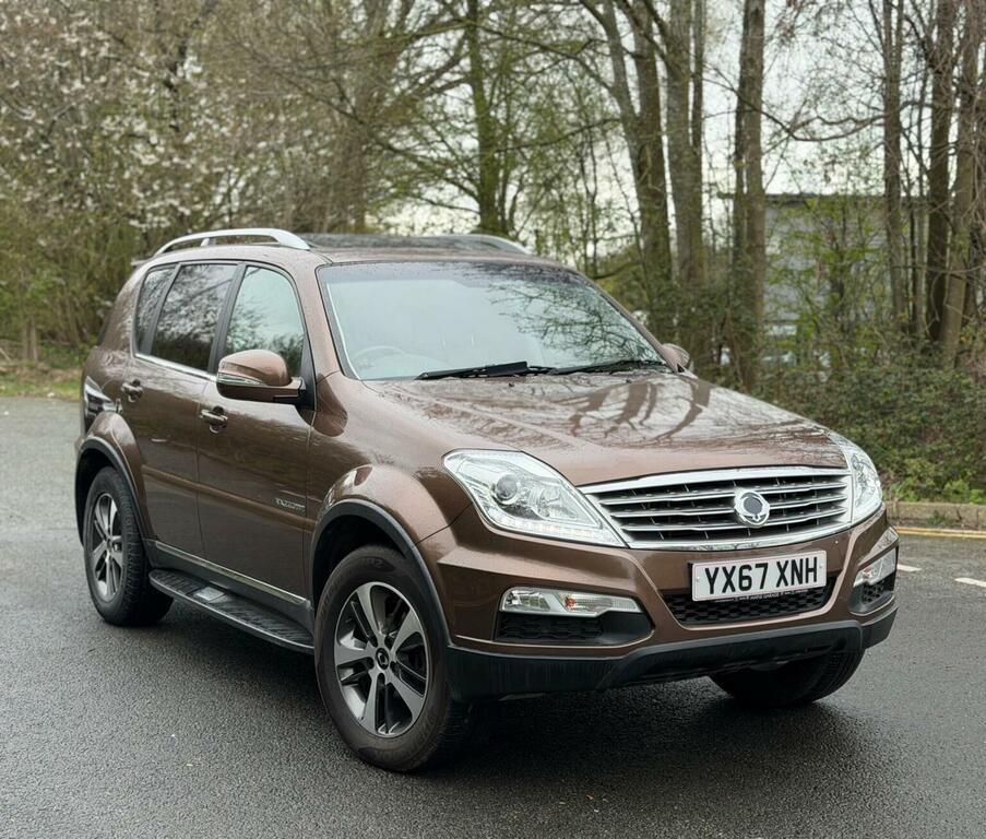 SsangYong Rexton Suv 2.2D Elx T-tronic 4Wd Euro 6 201767 Brown