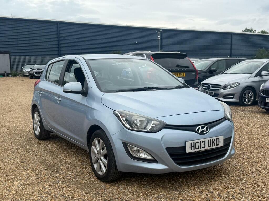 Hyundai I20 Hatchback 1.2 Active Euro 5 201313 Blue
