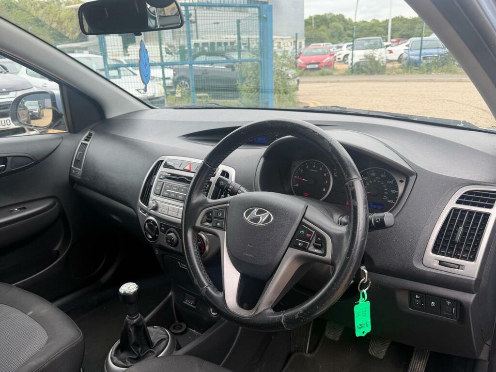 Hyundai I20 Hatchback 1.2 Active Euro 5 201313 HG13UKD Blue #5