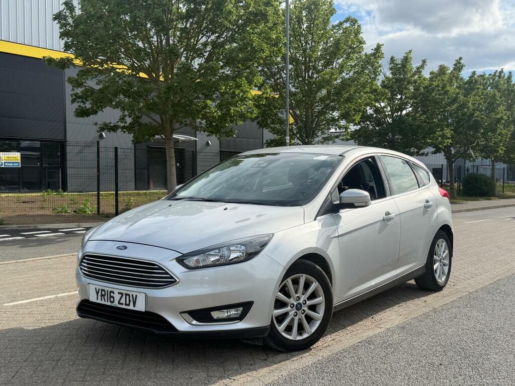 Ford Focus 1.6 Titanium Powershift Euro 6 Silver #2
