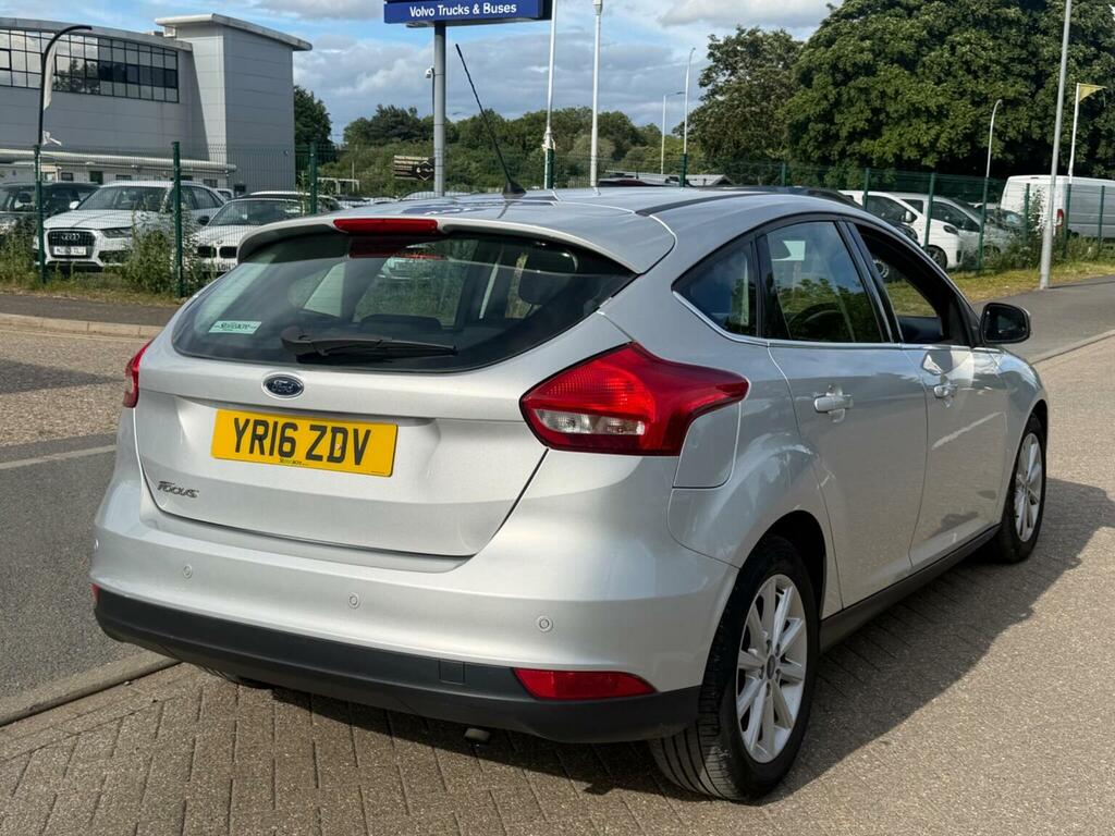 Ford Focus 1.6 Titanium Powershift Euro 6 Silver #3