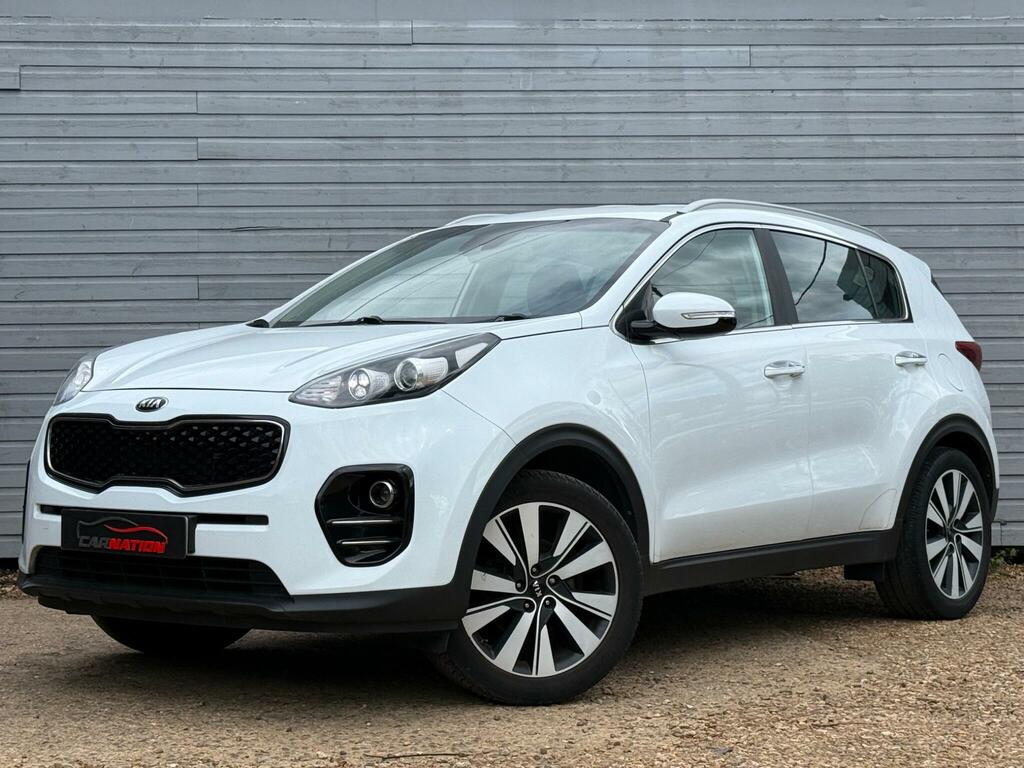 Kia Sportage 1.7 Crdi 3 Euro 6 Ss White #3