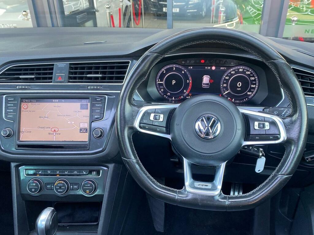 Volkswagen Tiguan Suv 2.0 Tdi Bluemotion Tech R-line Dsg Euro 6 Ss YA66ZFY White #3