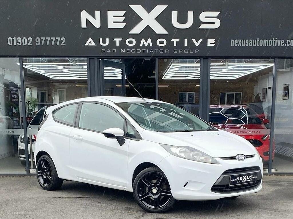 Ford Fiesta Hatchback 1.25 Edge 201212 MK12YSB White