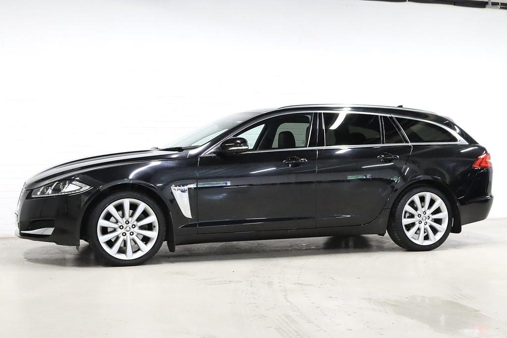 Jaguar XF D Premium Luxury Black #4